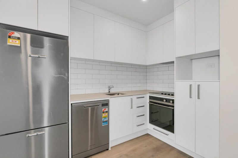 205/11 Hinaki Street, Point England, Auckland - Carousel 2
