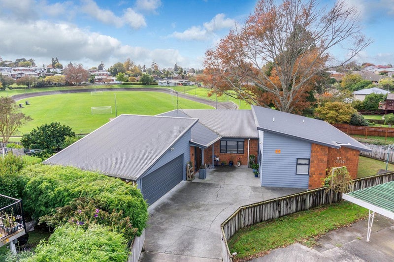 15 Scott Crescent, Te Awamutu, Te Awamutu - Carousel 2