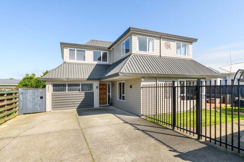 422A Botanical Road, West End, Palmerston North - Carousel 24