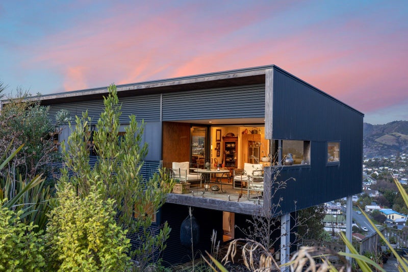 163 Princes Drive, Britannia Heights, Nelson - Carousel 1