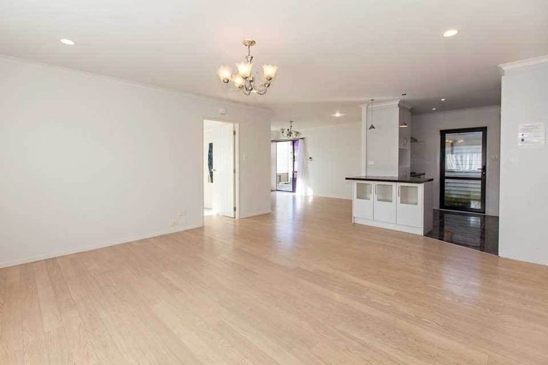 4 Denny Avenue, Wesley, Auckland - Carousel 1