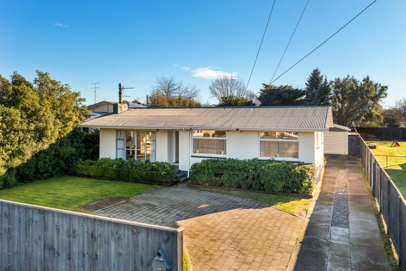 17 Mckenzie Street, Witherlea, Blenheim - Carousel 2