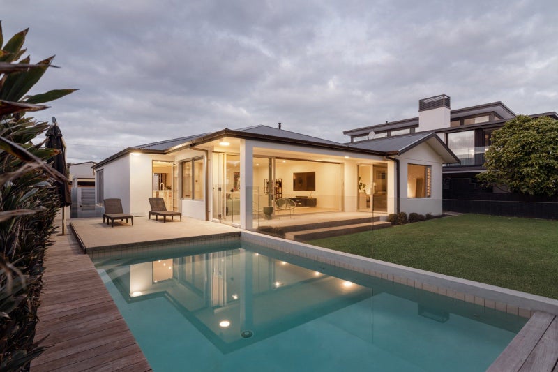 194 Oceanbeach Road, Mount Maunganui, Mount Maunganui - Carousel 2