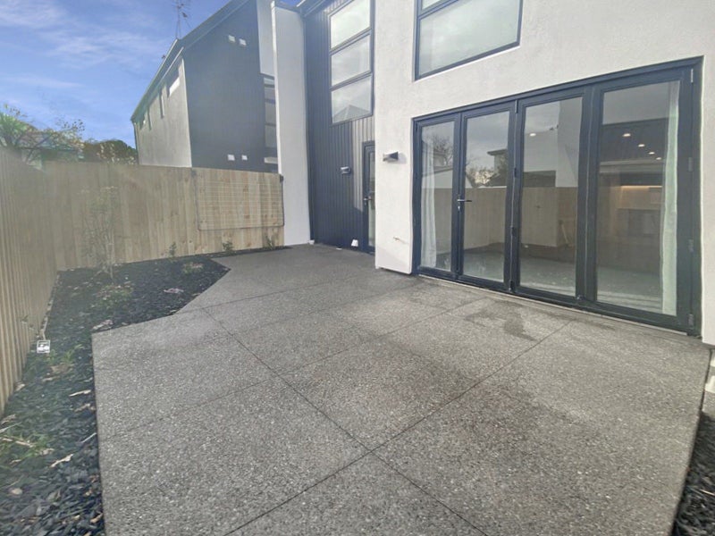 4/274 Kilmore Street, Christchurch Central, Christchurch - Carousel 11