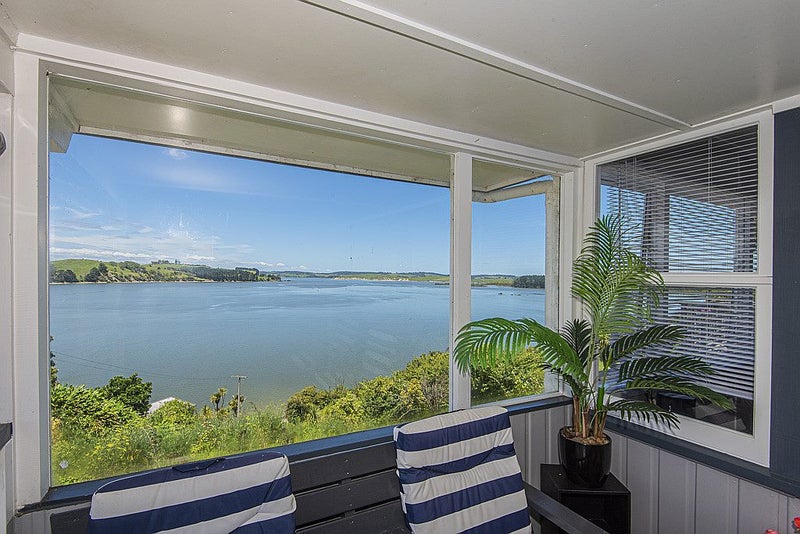 2 High Street, Pahi, Paparoa - Carousel 1