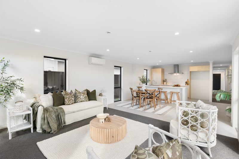 67 Empire Crescent, Papamoa, Papamoa - Carousel 2