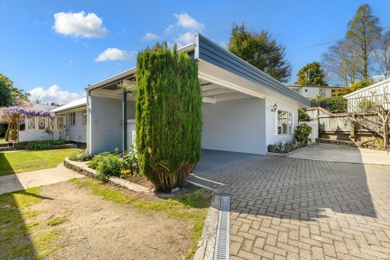 77 Sherwood Street, Bellevue, Tauranga - Carousel 2