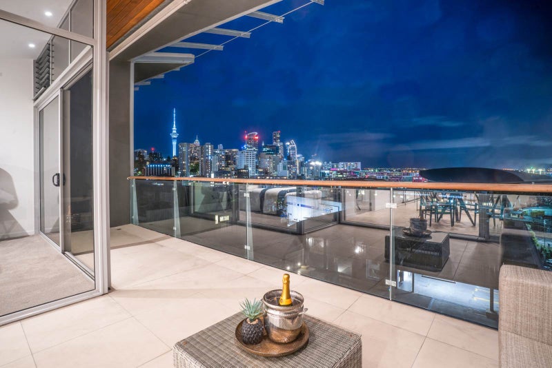 3E/11 Augustus Terrace, Parnell, Auckland - Carousel 1
