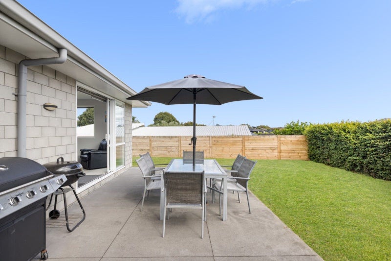 128 Rowesdale Drive, Ohauiti, Tauranga - Carousel 2