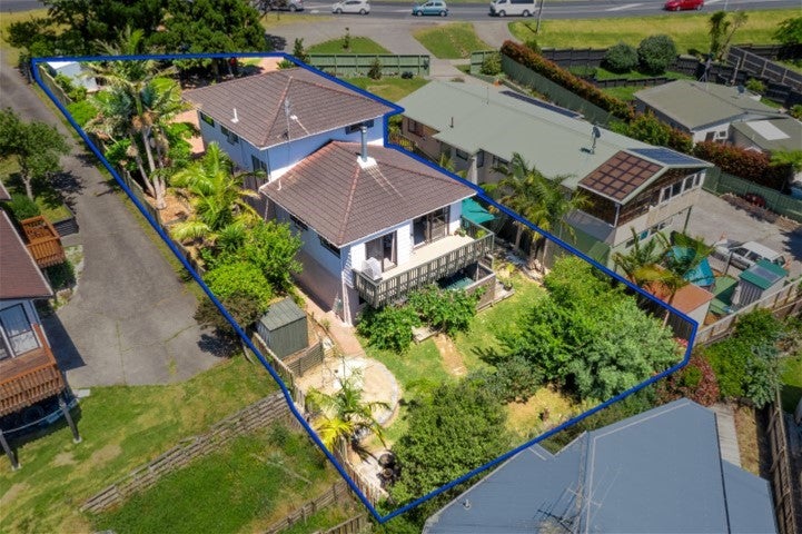 53 Sunset Road, Totara Vale, Auckland - Carousel 2