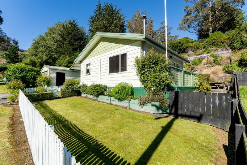 27 Prosser Street, Green Island, Dunedin - Carousel 2