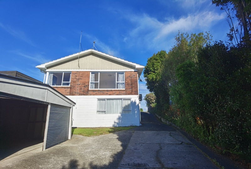 2/112 New Windsor Road, New Windsor, Auckland - Carousel 1