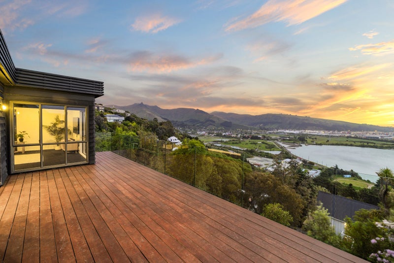 4 Hobday Lane, Mount Pleasant, Christchurch - Carousel 2