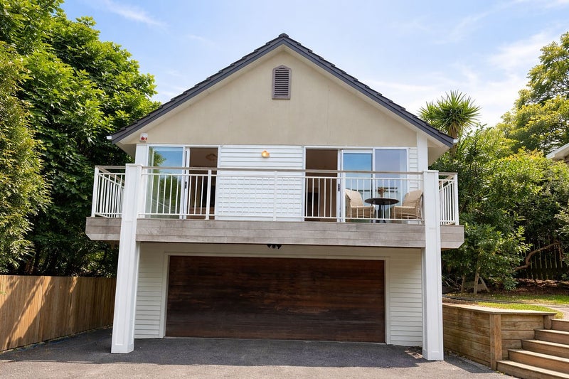 20 Jutland Street, Mairangi Bay, Auckland - Carousel 1