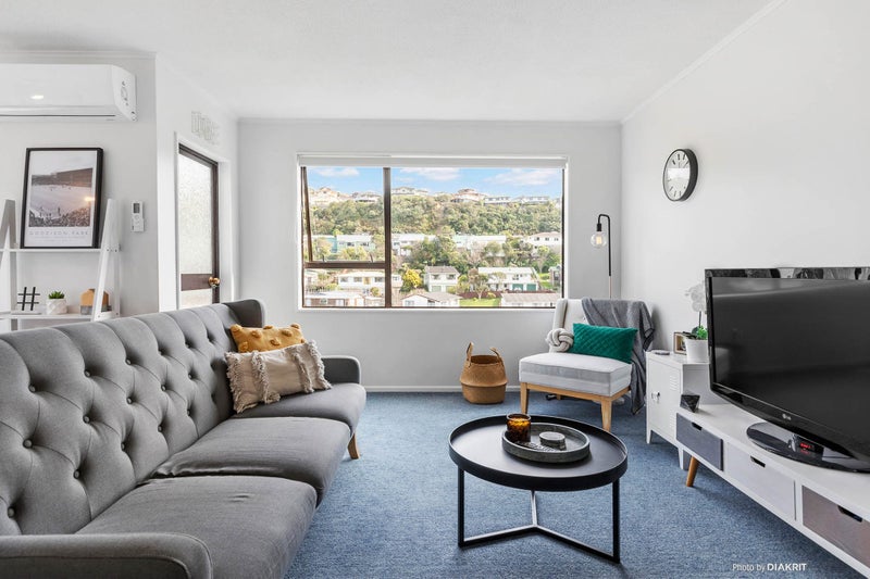 10B Tralee Place, Johnsonville, Wellington - Carousel 2