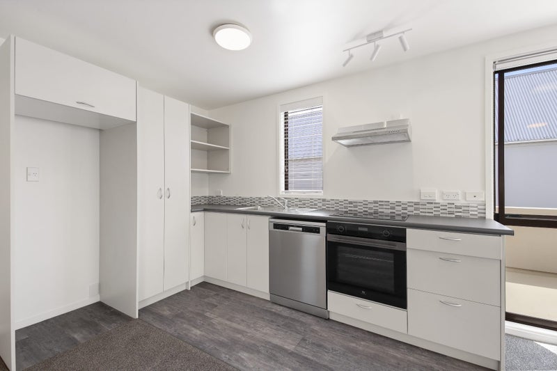 3/41 Ely Street, Christchurch Central, Christchurch - Carousel 2