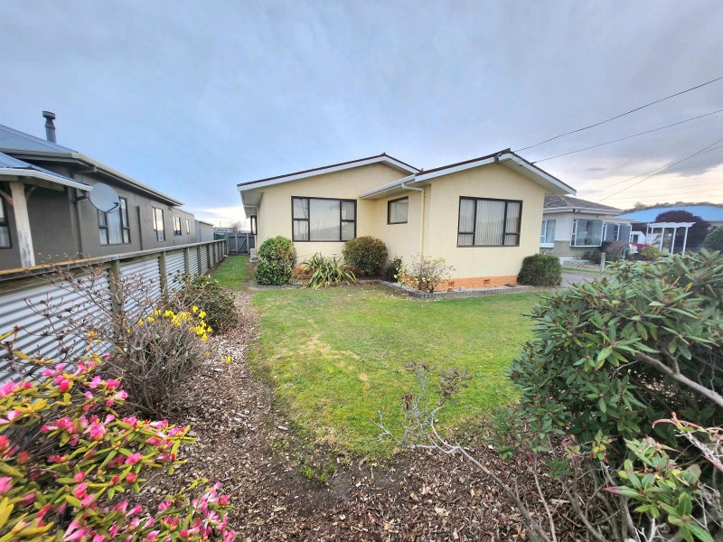 9 Caledonian Road, Oamaru North, Oamaru - Carousel 1