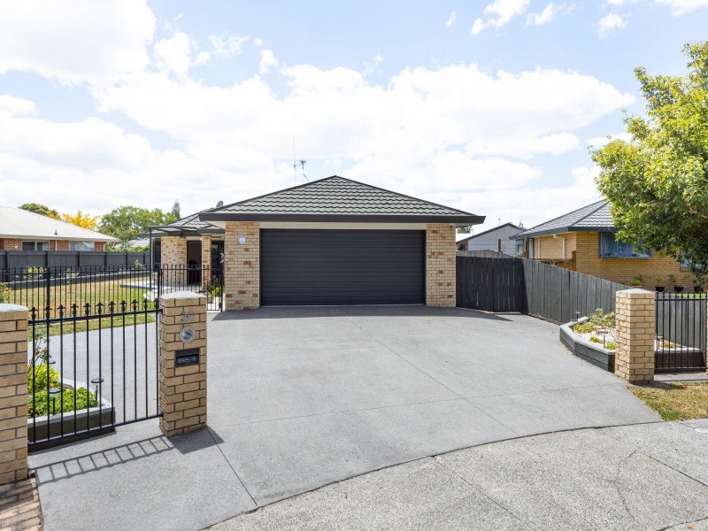 26 Antrim Place, Nawton, Hamilton - Carousel 1