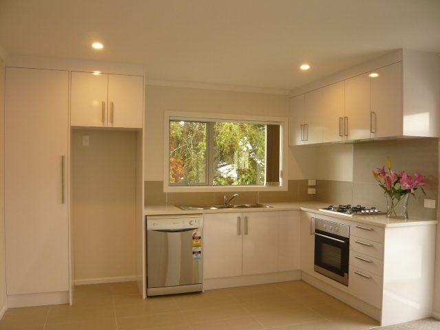 2/17 Jones Crescent, Melville, Hamilton - Carousel 2