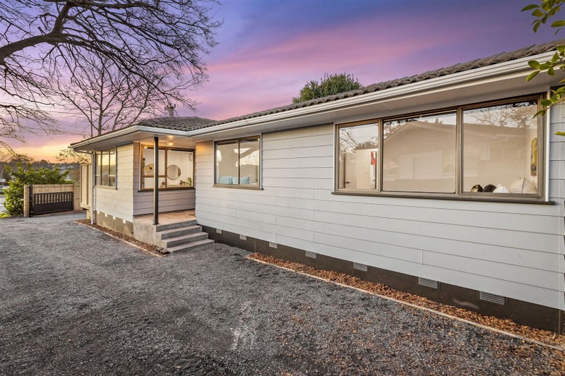 2 Forest Hill Road, Henderson, Auckland - Carousel 2