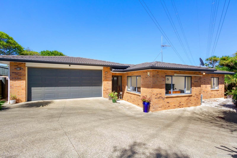 21 Mitchell Street, Blockhouse Bay, Auckland - Carousel 1