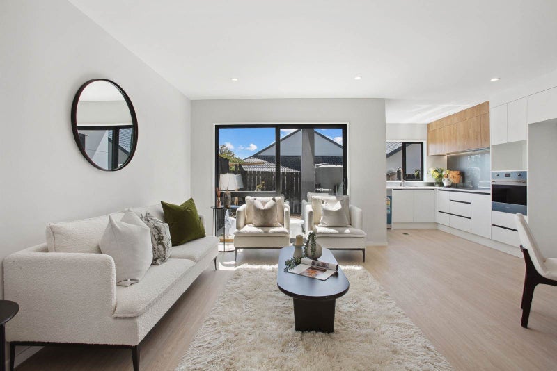 4/7 Tapu Road, Huapai, Kumeū - Carousel 1