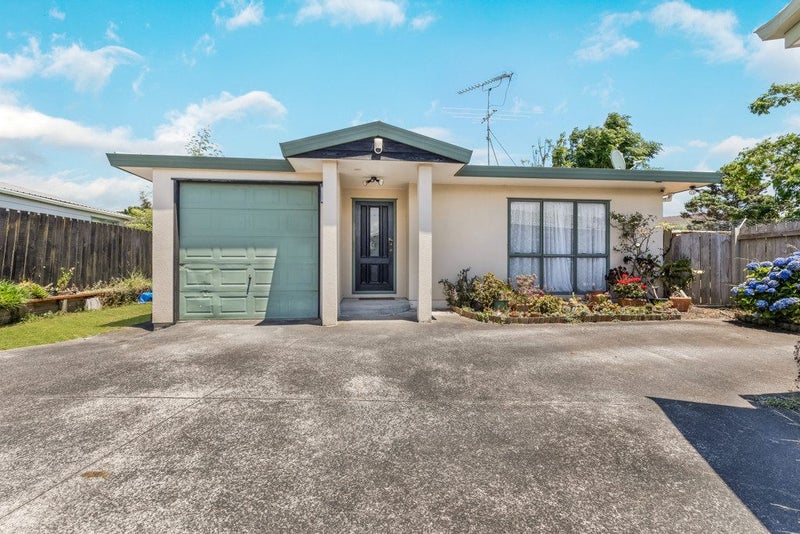 7A Patrice Place, Massey, Auckland - Carousel 2