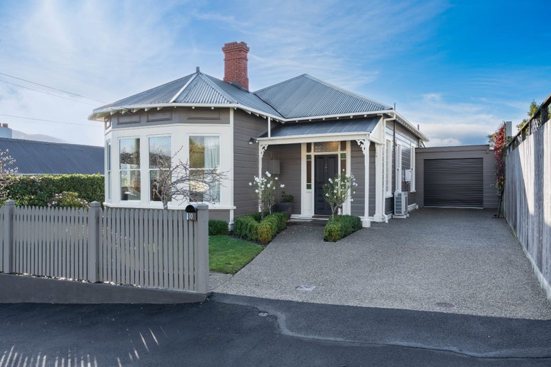 10 Butler Street, Maori Hill, Dunedin - Carousel 1