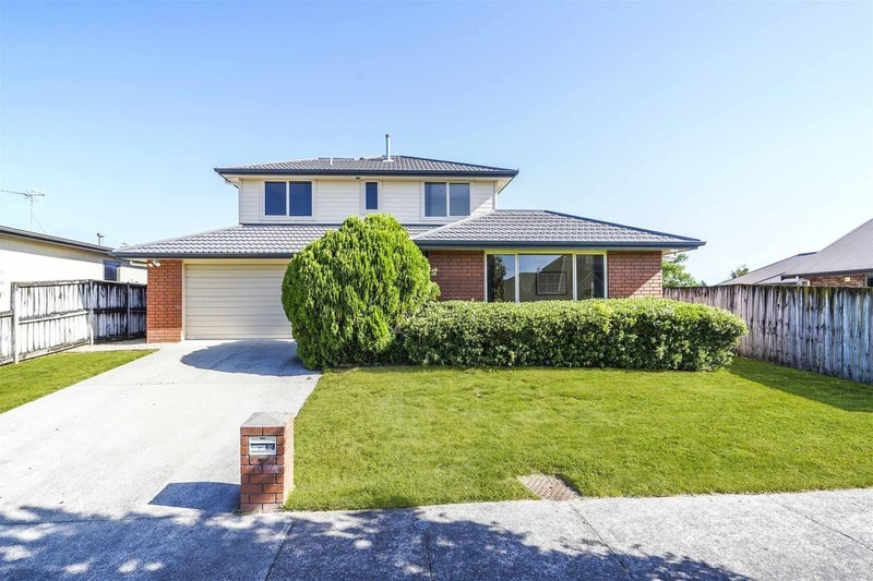 7 Finchley Place, Hamilton East, Hamilton - Carousel 1