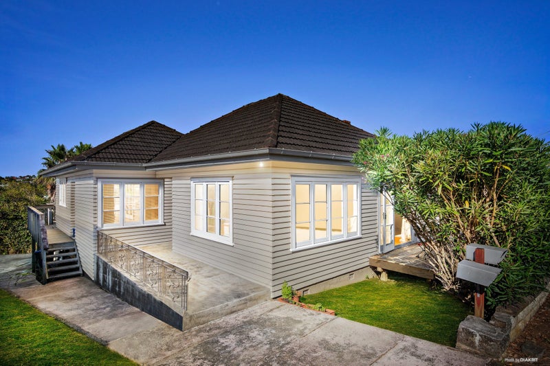 22 Rona Avenue, Grey Lynn, Auckland - Carousel 1