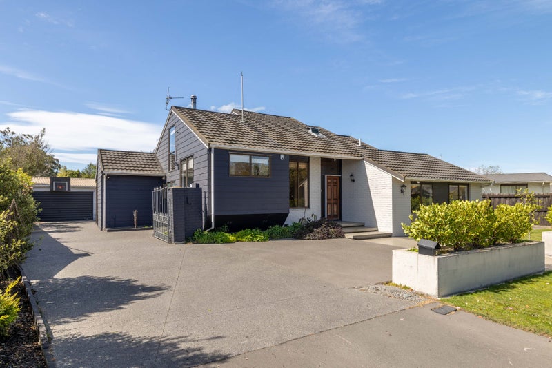 2 Michigan Place, Burwood, Christchurch - Carousel 1