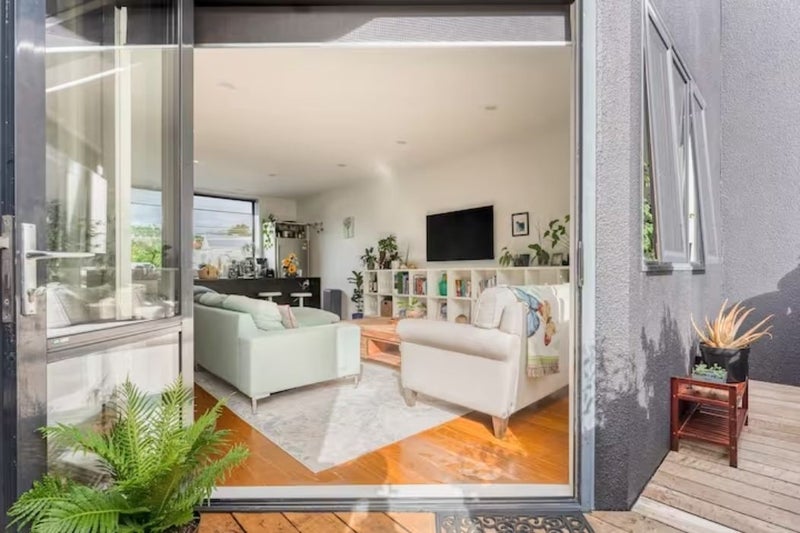 3/4 Fitzroy Street, Ponsonby, Auckland - Carousel 1