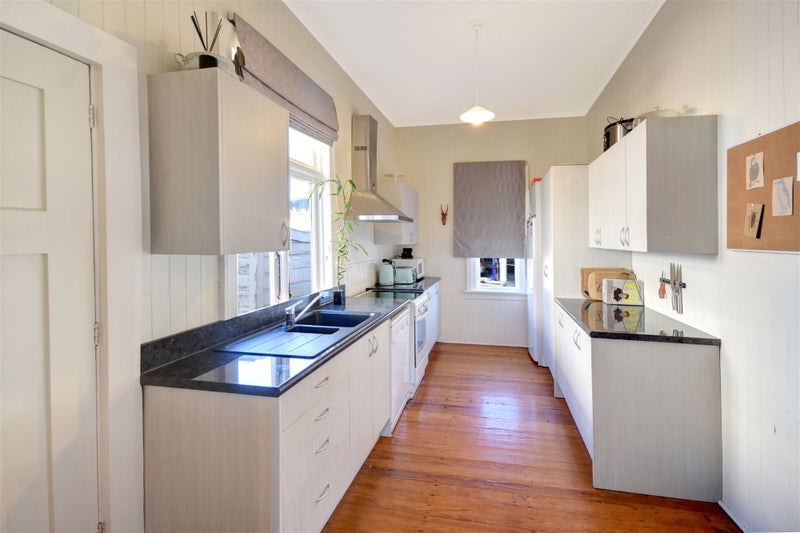 1 Frame Street, North East Valley, Dunedin - Carousel 11