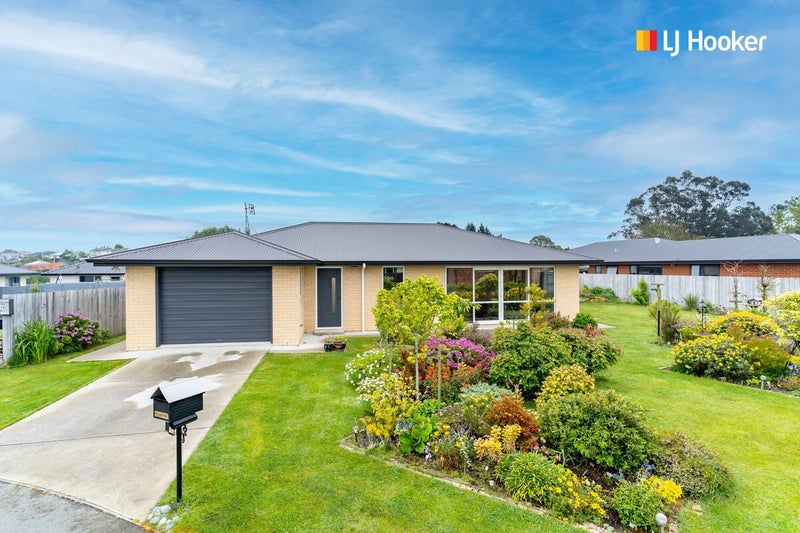 12 Kew Place, Corstorphine, Dunedin - Carousel 1