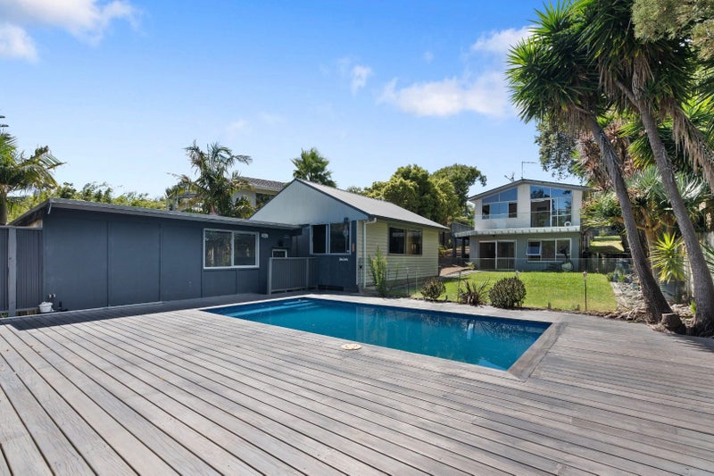 6A Puketaha Road, Swanson, Auckland - Carousel 1