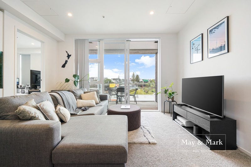 403/246 Khyber Pass Road, Newmarket, Auckland - Carousel 1