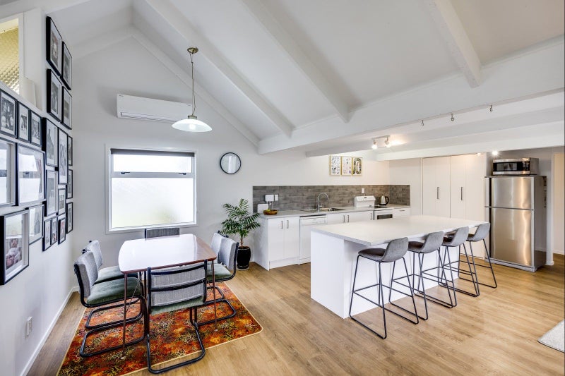 1 Glasgow Place, Tamatea, Napier - Carousel 2