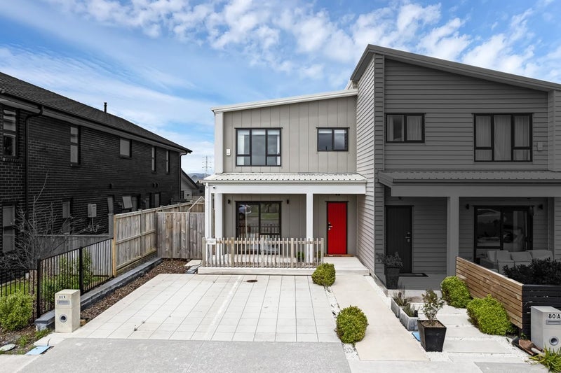 80B Kahui Parade, Karaka, Papakura - Carousel 2