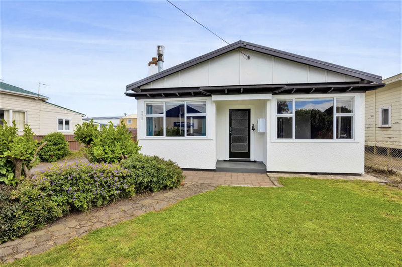 255 Princes Street, Hawera - Carousel 1