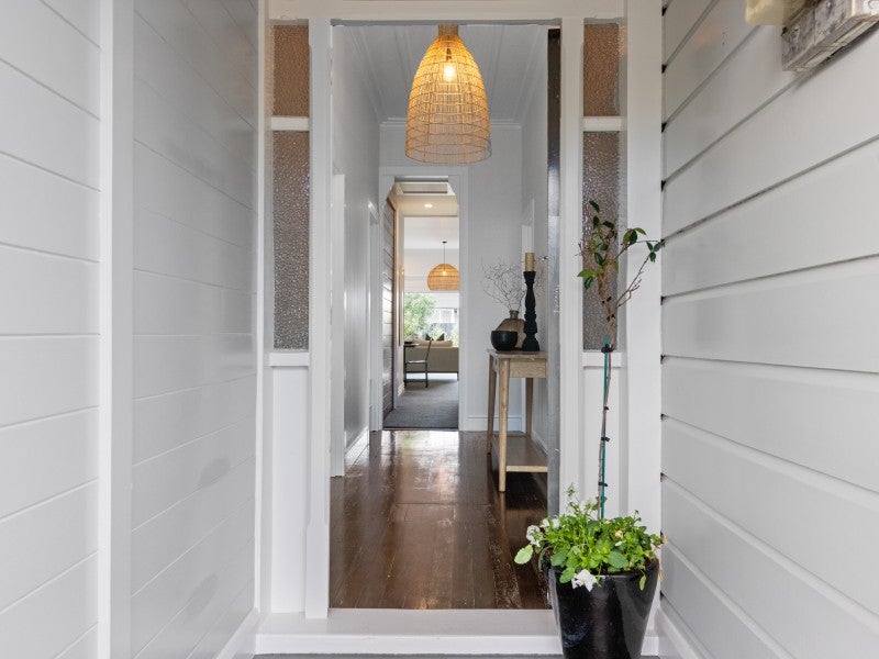 10 Mcvay Street, Napier South, Napier - Carousel 2