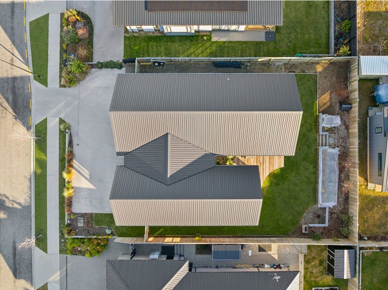 9 Tahi Street, Albert town, Wanaka - Carousel 22