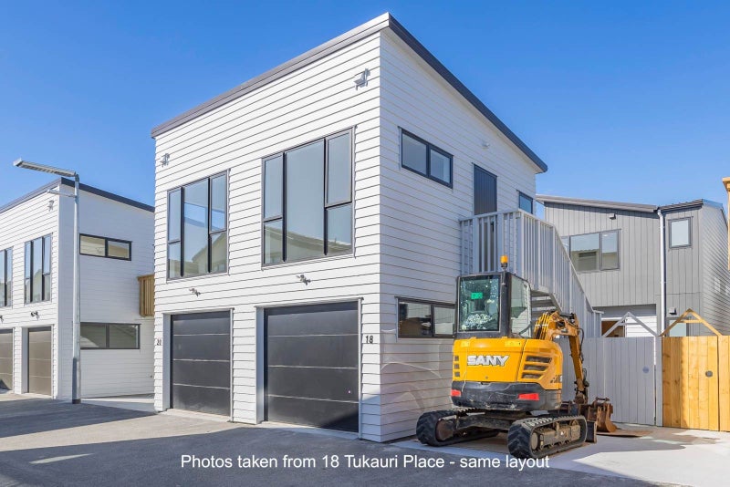 20 Tūkauri Place, Papakura - Carousel 18