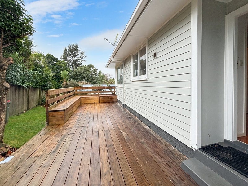 7 Melba Street, Beach Haven, Auckland - Carousel 14