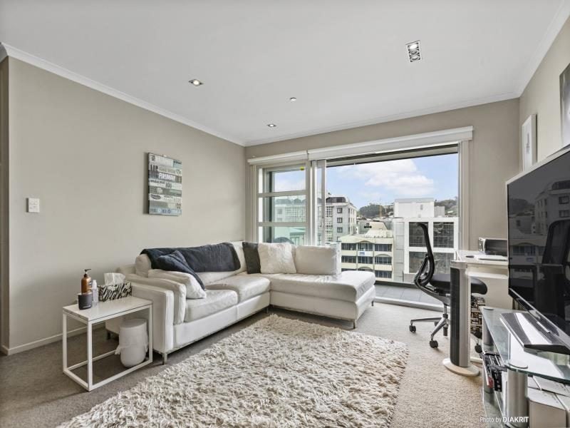 8E/39 Taranaki Street, Te Aro, Wellington - Carousel 2