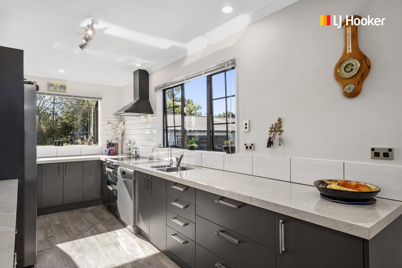 40 Barr Street, Kenmure, Dunedin - Carousel 2