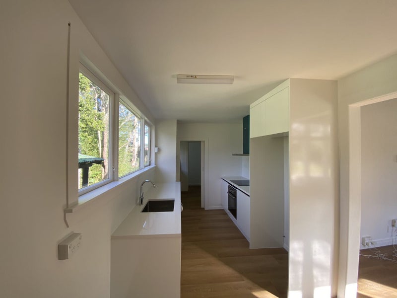 2A Sherrybrooke Place, Sunnyvale, Auckland - Carousel 1