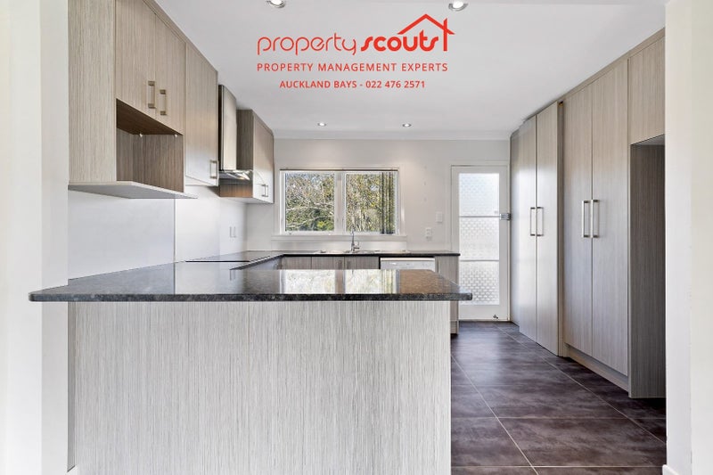 9 Hillcrest Avenue, Hillcrest, Auckland - Carousel 2