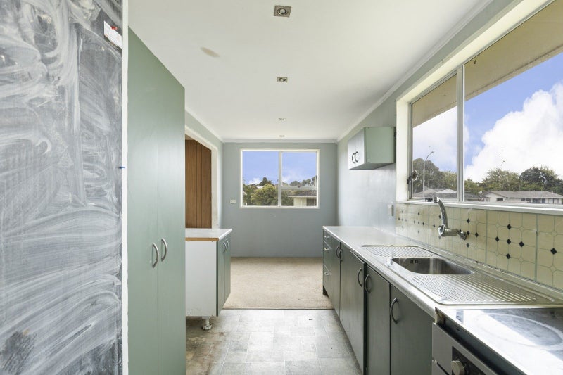 4 Veronica Place, Bell Block, New Plymouth - Carousel 2