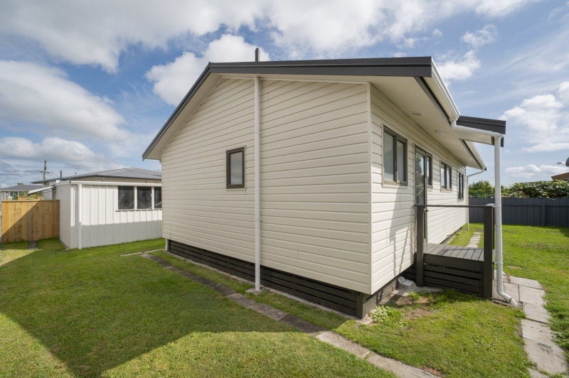 56B Hynds Road, Gate Pa, Tauranga - Carousel 22