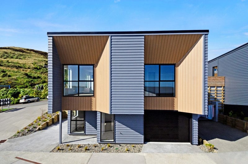 50 Red Beech Avenue, Woodridge, Wellington - Carousel 1